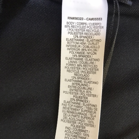 NWT! Nike black large medium support sports bra. - Picture 8 of 8